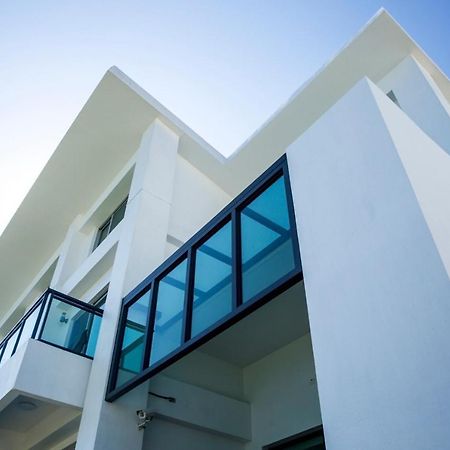 墾丁椰林 海灘文旅 Hotel Cape Eluanbi ภายนอก รูปภาพ