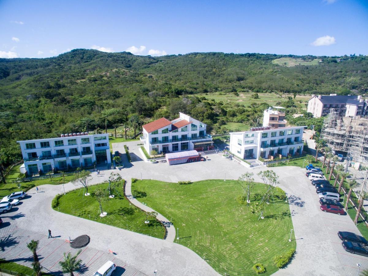墾丁椰林 海灘文旅 Hotel Cape Eluanbi ภายนอก รูปภาพ