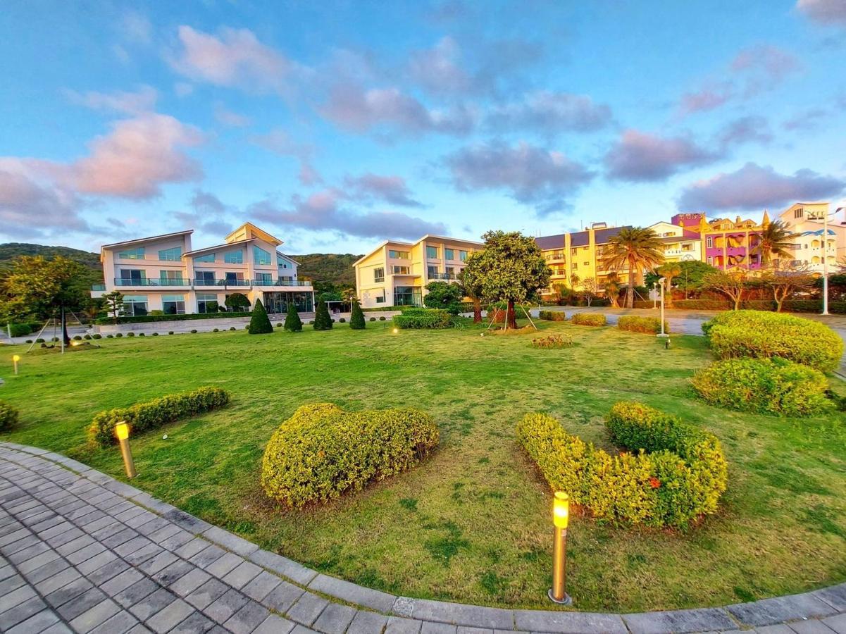墾丁椰林 海灘文旅 Hotel Cape Eluanbi ภายนอก รูปภาพ