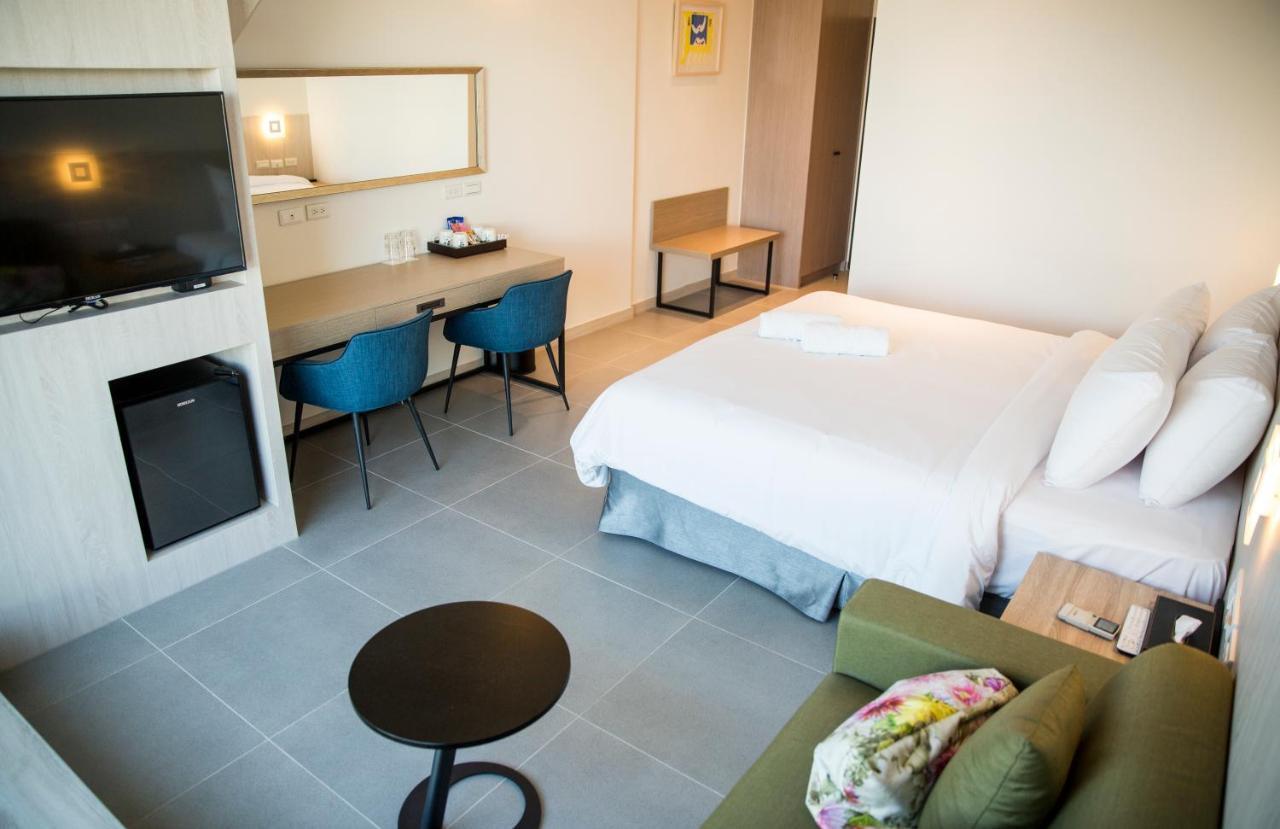 墾丁椰林 海灘文旅 Hotel Cape Eluanbi ภายนอก รูปภาพ